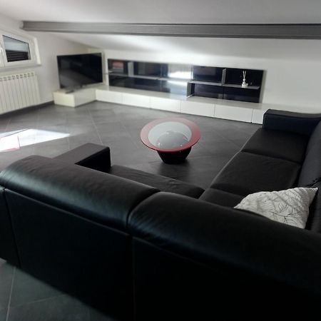 Ca' Fra E Oly Apartment Castelnuovo Magra Exterior photo